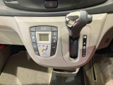 納車前にはプロのメカニックが、各部の点検を行います。ディーラーにしか出来ない品質、そしてサービスできっと満足していただけると思います!