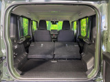 普段のお買い物や通勤、送迎等に十分な荷室スペースを確保しております。セカンドシートを倒すと、大きな荷物の積載も可能です♪