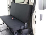 ゆとりある広々とした車内空間は、ドライブを始め買い物やレジャーなど、幅広く活躍します。一人でもみんなとでもお出かけを楽しみましょう!