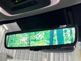 【デジタルインナーミラー】後席の大きな荷物や同乗者で後方が確認しづらい時でも安心!カメラが撮影した車両後方の映像をルームミラー内に表示。クリアな視界で状況の確認が可能です!