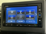 AVメニューはご覧の通り、様々なコンテンツに対応、ドライブを楽しく演出できます。詳しくはスタッフへお尋ねください