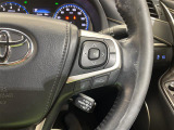 【レーンディパーチャーアラート(LDA)】クルマが車線または走路から逸脱する可能性がある場合に、ブザーまたはハンドルの振動により注意をうながします。機能には限界があるためご注意ください。