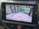 【バックカメラ】駐車時に後方がリアルタイム映像で確認できます。大型商業施設や立体駐車場での駐車時や、夜間のバック時に大活躍!運転スキルに関わらず、今や必須となった装備のひとつです!