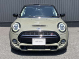 【MINI NEXT保証】■2年間走行距離無制限保証※1■基本100項目の納車前点検実施■365日24時間エマージェンシー・サービス■あらかじめ決めた据置価格を設定し利用できるMINIバリューローン