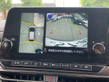 アラウンドビューモニター付きで車庫入れも楽々
