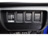 パワーリヤゲートインナースイッチで運転席からもリヤゲートの開閉操作が可能です。