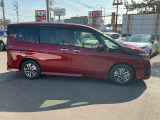 セレナ 1.4 e-POWER ハイウェイスターV 