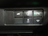 パーキングセンサーを装備しています。全車、弊社専門スタッフによる内外装クリーニングを実施しております。綺麗な状態でご納車いたします。