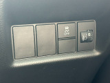 運転席操作部スイッチの画像です。