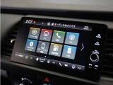 Apple Car Play・Android Autoでスマホ連携が可能!対応するアプリをディスプレイで操作できます。