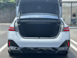 弊社在庫車両はすべて、入庫段階での客観的且つ厳正な車両チェック(第3者機関日本査定協会による査定)を実施しております。メーター改ざん車、修復歴車などは一切ございません。ご安心の上ご検討ください。