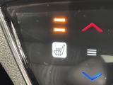 フロント両席にはシートヒーターが付いています!寒い日に便利な装備ですね。