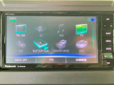 CD/DVD/ミュージックサーバー接続などの機能を装備★
