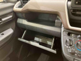 弊社では、お車を納車してからが本当のお付き合いのスタートだと思っています。お客様に頼りにされる「お店」を目指しています!