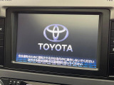 【メーカー純正ナビ】インテリアに溶け込むスタイリッシュな「専用設計」メーカーナビを装備♪視認性や操作性など基本性能にも優れ、より上質なカーライフをお楽しみいただけます。