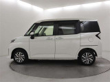 両側パワースライドドア付きだから、狭い駐車スペースなどでの 乗り降りラクラク!小さなお子さまのいるご家庭には嬉しい装備。