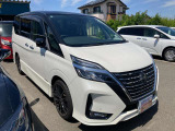 セレナ 2.0 ハイウェイスターV 