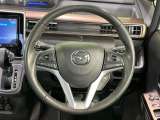 【純正革巻きステアリング】上質な革を使用することで、手にしっかり馴染みとても運転しやすいハンドルです♪