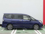『サイドシルエット』運転席側写真になります。