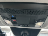 緊急時に車内の「緊急通報ボタン」を押すとHondaTotalCare緊急サポートセンターにつながり、オペレーターが警察・救急への取次ぎを行います!