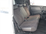 お客様のニーズを想像しながら、『見て』『触って』『体感』が出来るように仕入れ活動を行っております。