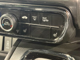 【シートヒーター】運転席と助手席にはシートヒーターが装備されています!寒い日も安心です◎