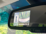 【マルチアラウンドモニター】専用のカメラにより、上から見下ろしたような視点で360度クルマの周囲を確認することができます☆死角部分も確認しやすく、狭い場所での切り返しや駐車もスムーズに行えます。