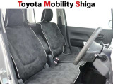 運手席も助手席もリラックスしてゆったりと座っていただけます。