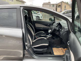 乗り降りしやすい運転席&フロアマット付き♪◎掲載後すぐに販売が決まってしまう場合もございますのでご来店前にお電話でご予約を頂ければ幸いです。