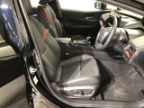 運転席周り!革シートで落ち着いてますが走りはバッチリです??