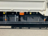 燃料タンクは200L・130Lです。
