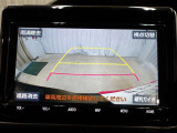 バックモニター付きなので車庫入れもラクラクです♪