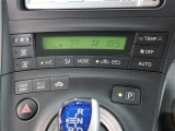 オートエアコンで楽々操作