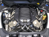 HYPER-FORGED22in/特注後席モニタ-/TECHARTカスタム(マフラ-・前後スポイラ-・アイライン・デイライト・ドアシルプレ-ト・フットペダル)/GTS仕様/デカ-ルライン/ブラックテ-ル/エンブレム塗装/キャリパ-塗装