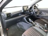 見通しのよいすっきりとした視界で、誰でも運転しやすいです。運転のしやすさは疲れにくさにも繋がりますよ♪