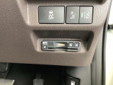 ビルトインタイプの【ETC】で見た目もスッキリ。高速道路の利用にとても便利です。