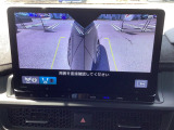 後方確認はオマカセのリアカメラ付です。雨天時や夜間のバック駐車時などで特に視界の安全確認に役立ちます。