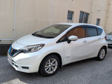安心の自社工場も完備。購入後の車検や整備などなんでもご相談ください。