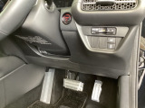 高速で便利なETCがあり、横滑りを防ぐVSAなどのスイッチは、運転席の右側、手の届きやすい位置にあります。