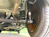 お車を安心してお乗りいただく為には、足回りの定期点検が欠かせません。サービスサポート(有償保証)では無料点検もご提供しており、安心のカーライフをお過ごしいただけるサポート体制が整っています。