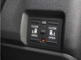 ◆両側電動スライドドア◆狭い駐車場でも乗り降りが楽々♪お子様が隣の車にドアを当ててしまう心配もございません!小さなお子様連れの方もこれで安心。