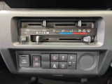 納車前にはプロのメカニックが、各部の点検を行います。ディーラーにしか出来ない品質、そしてサービスできっと満足していただけると思います!