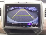 【リアカメラ】運転が苦手な方も車庫入れラクラクです!ギアをリバースに入れれば自動的にモニターが切り換わりますので、面倒な操作は不要です。狭い駐車場もお車を傷つけず安心です!