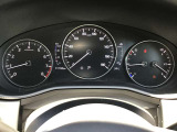 メーター周りもシンプルで視認性もバッチリ☆走行距離は入庫時のもので移動や試乗等により距離が増える可能性がございます。