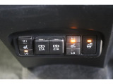 シートヒーターは、エアコンで車内を温めるよりも早くシートが温まるので、寒い季節も快適になります。