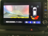 バックでの車庫入れも安心です! リアカメラが付いているバックモニター付のナビを装備しております。バンパーについているソナーや、操作線もついており距離感も画面から確認できます。