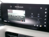 車の運転に前後ドライブレコーダー付き、もしもの時安心です。
