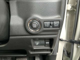 両側電動スライドドアになります♪