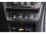ホンダセンシング搭載!誤発進抑制機能・路外逸脱抑制機能・歩行者事故低減ステアリング・車線維持支援システム・先進車発進お知らせ機能など多彩な先進安全機能でより安全で快適なドライブを支援します。