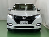 LEDヘッドライトを装備しています。LEDヘッドライトはとても明るく、雨の日や夜間走行も安全・安心です。オートライトコントロール付きで周囲の明るさに応じて自動で点灯・消灯します